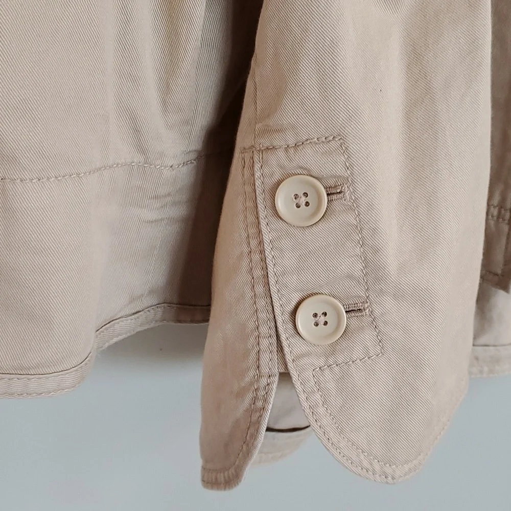 Old Navy women's zipped, hooded poncho jacket. Tan, XL/XXL - Picture 5 of 9